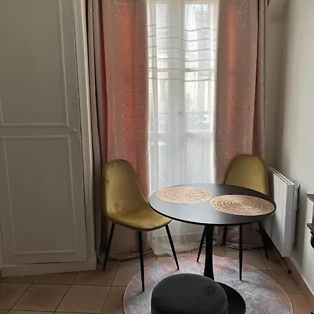 Montmartre Luxury Flat Parijs