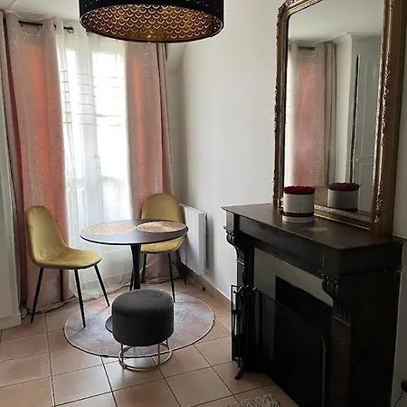 Montmartre Luxury Flat Parijs